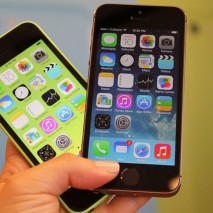 Il noto portale DigiTimes ha riportato nelle scorse ore che Foxconn, il colosso cinese che produce la maggioranza dei prodotti Apple e non solo, abbia intenzione di rallentare considerevolmente la produzione di iPhone 5C, ma in compenso incrementerà quella del top […]