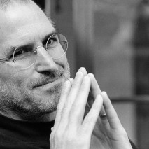 Da pochi giorni è disponibile online il primo trailer ufficiale in lingua italiana del nuovo film sulla vita di Steve Jobs, ex CEO e co-fondatore di Apple. La Universal Pictures, casa di produzione della pellicola, ha pubblicato proprio sul suo canale YouTube […]